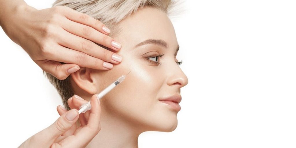 El poder del ácido hialurónico: Rejuvenece tu rostro sin cirugía